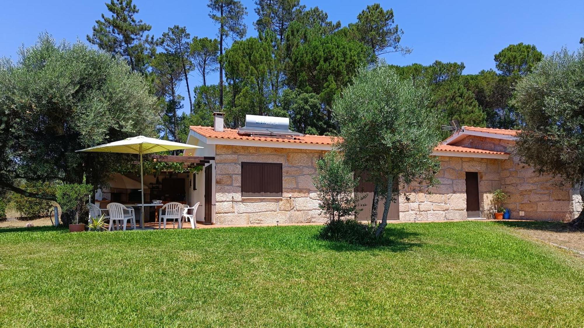 Quinta Da Pedra Mija Guest House Santar Eksteriør bilde